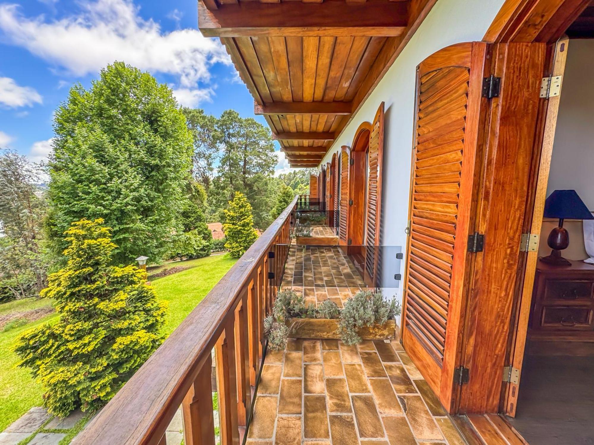 Mansao Nacional Inn - Campos do Jordao — Photos 1